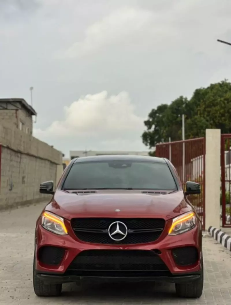 Mercedes-Benz GLE 450 - 2016