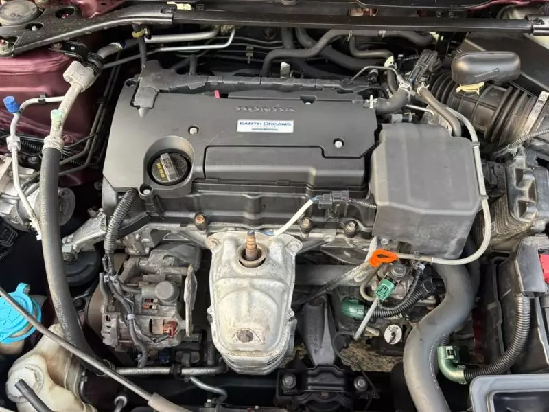 Honda Accord   - 2017