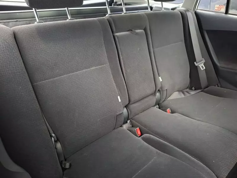 Toyota Fielder    - 2011