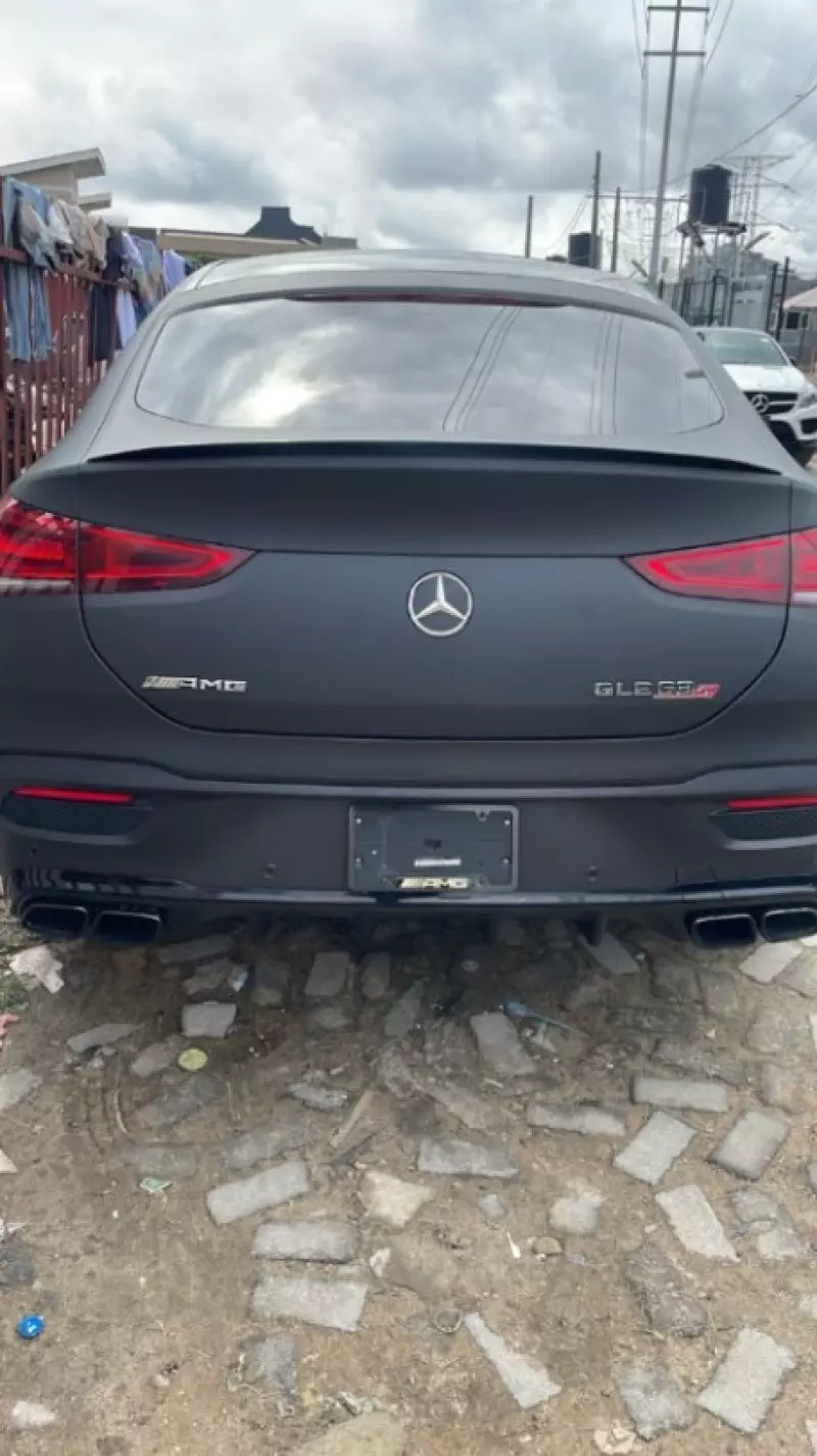 Mercedes-Benz GLE-Class   - 2021