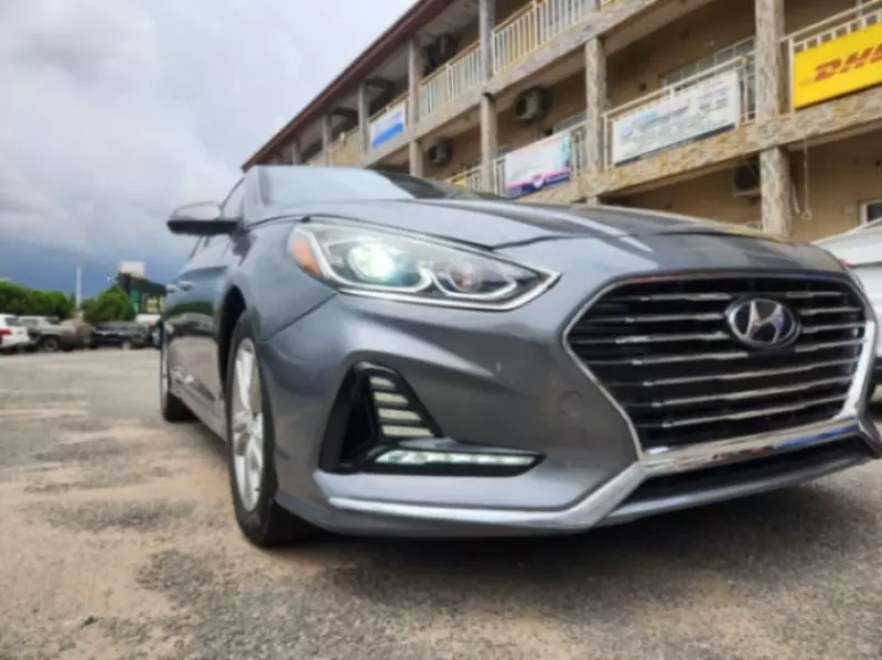 Hyundai Sonata   - 2018