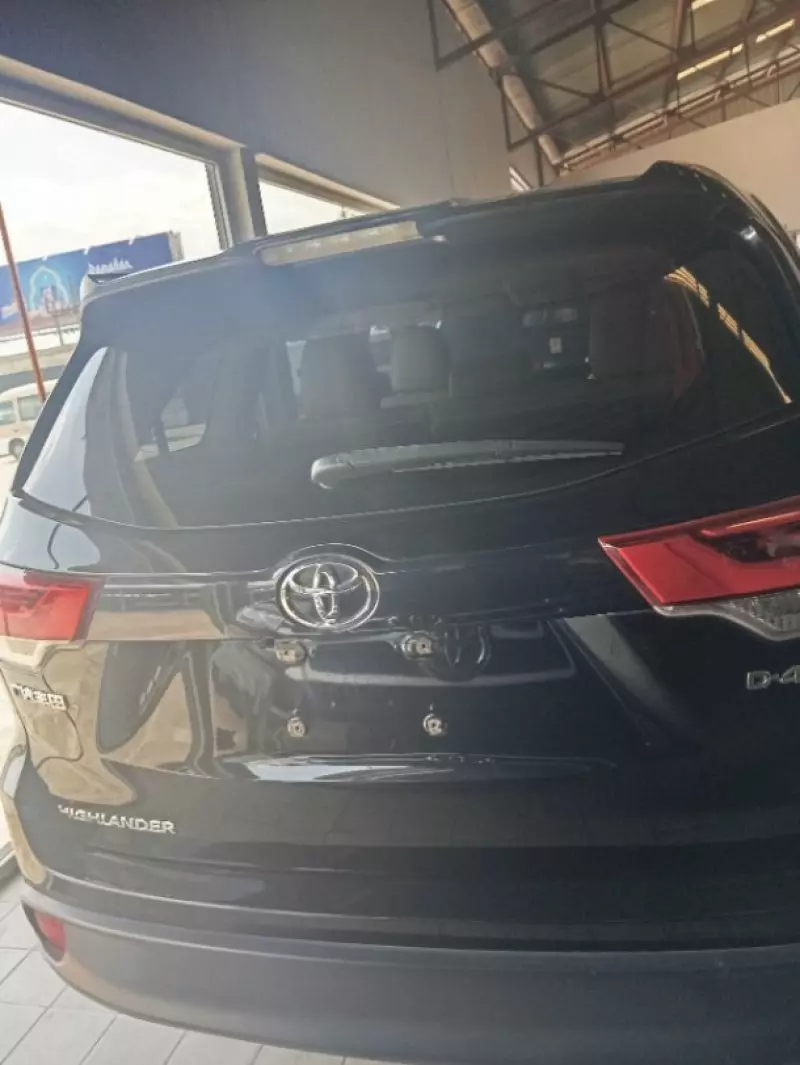 Toyota Highlander   - 2020