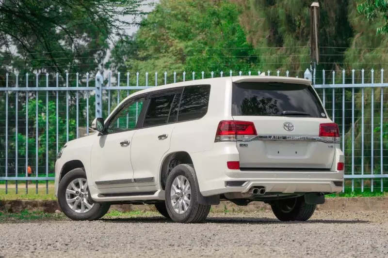 TOYOTA Landcruiser ZX   - 2019