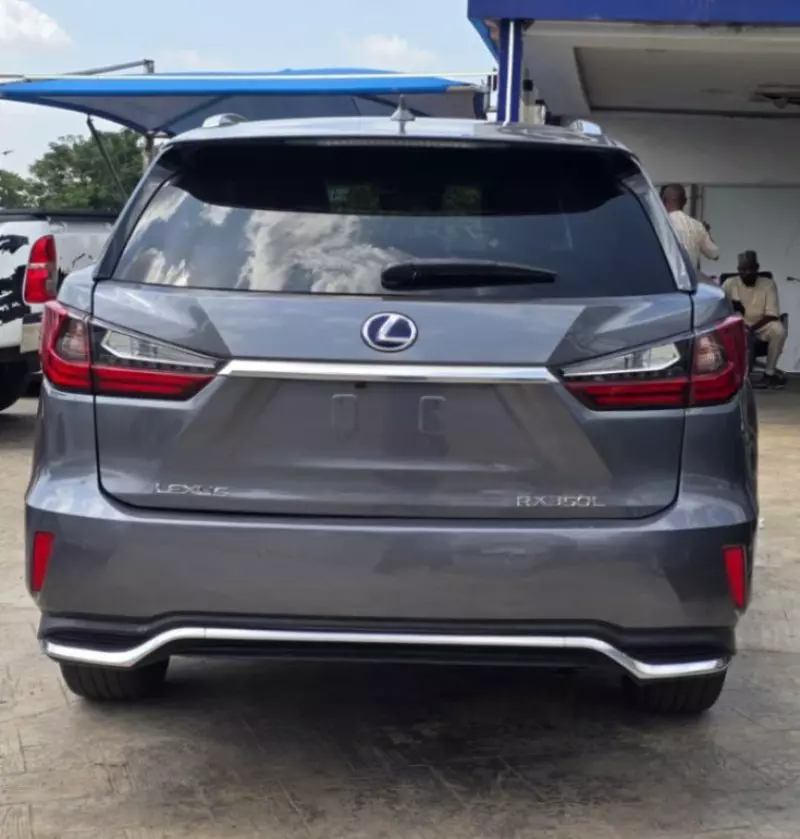Lexus RX 350L   - 2021