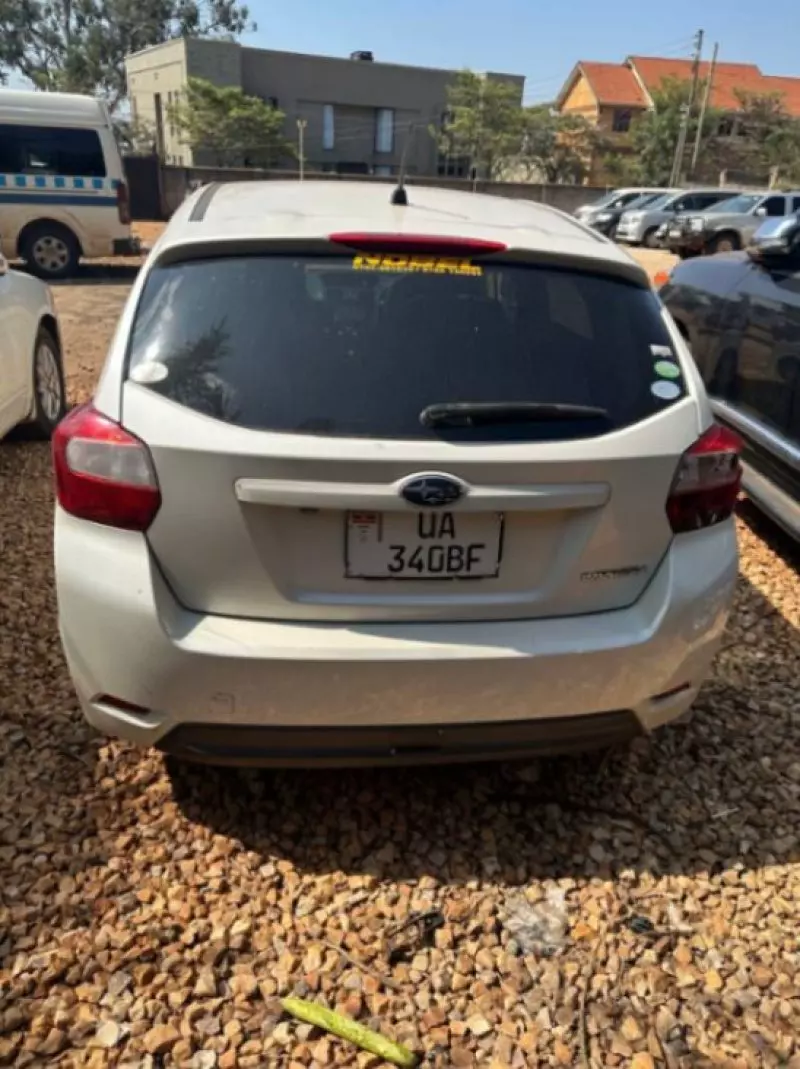 Subaru Impreza   - 2013