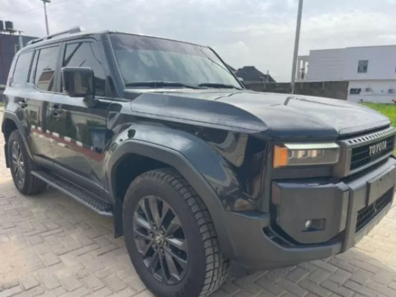 TOYOTA Prado   - 2025