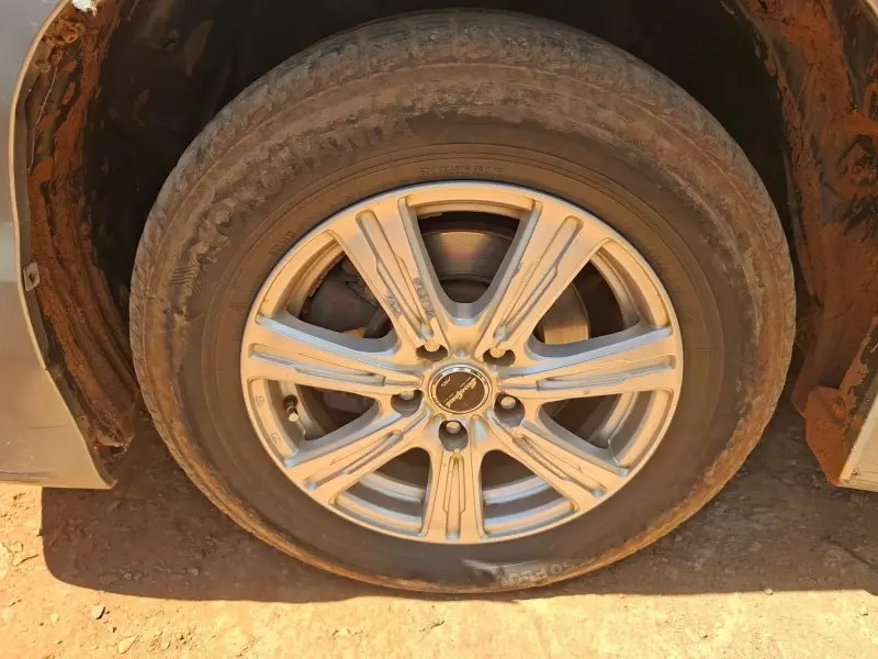 Toyota Vellfire - 2010