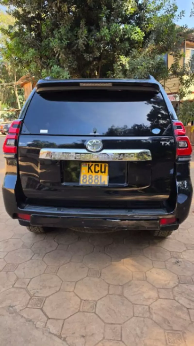 TOYOTA Land Cruiser Prado   - 2011