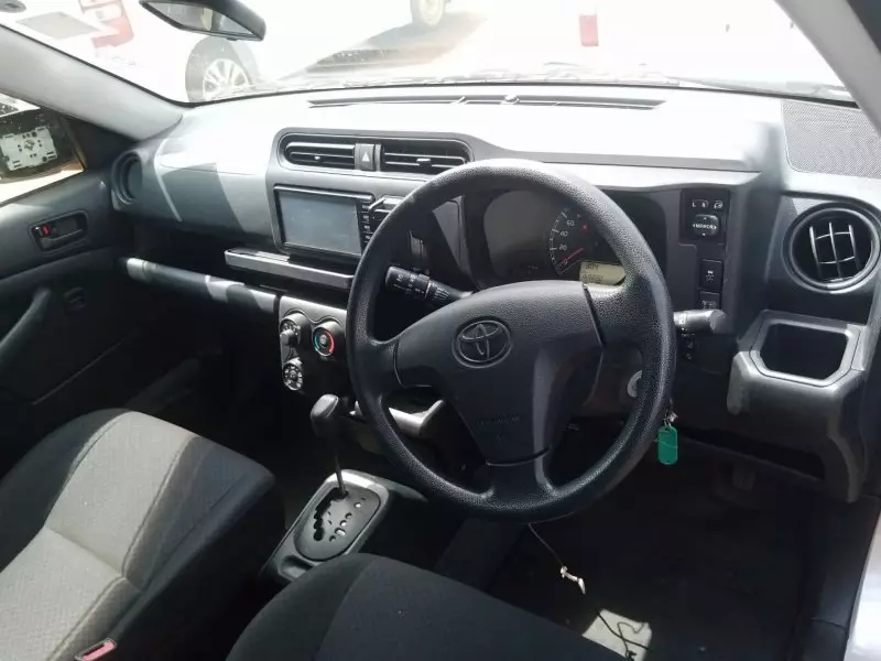 Toyota Succeed    - 2016