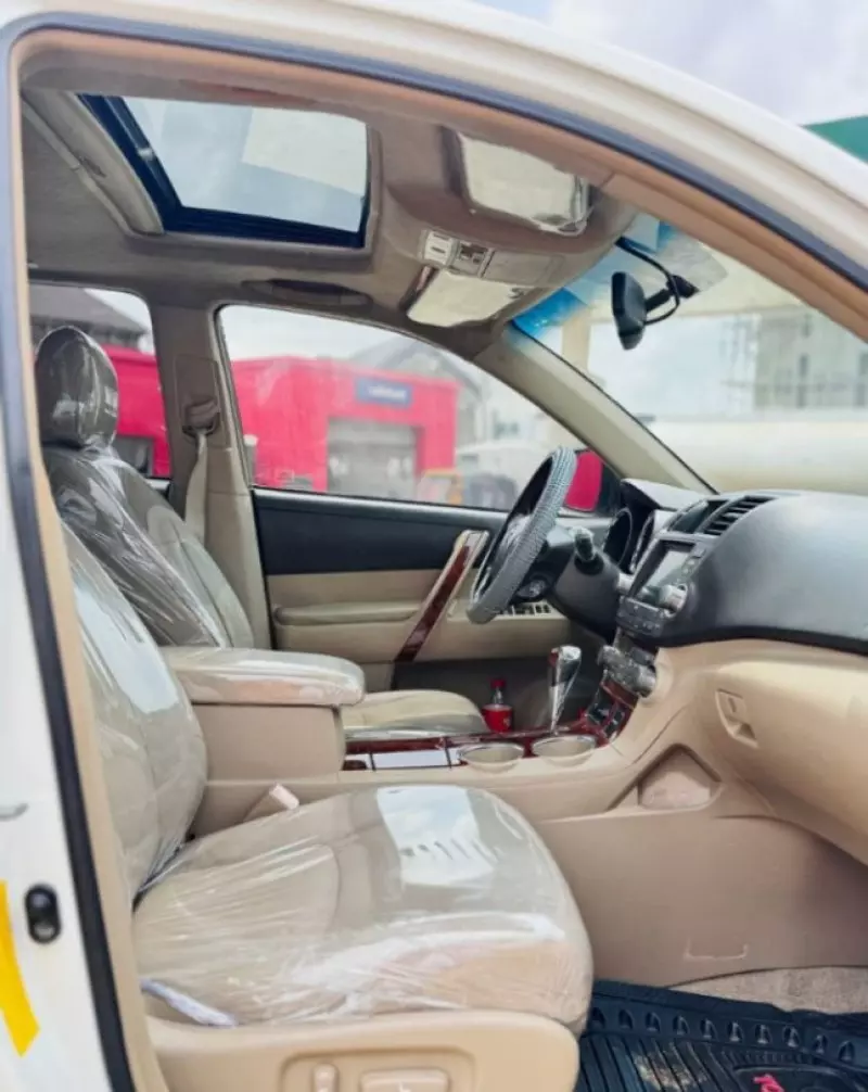 Toyota Highlander   - 2008