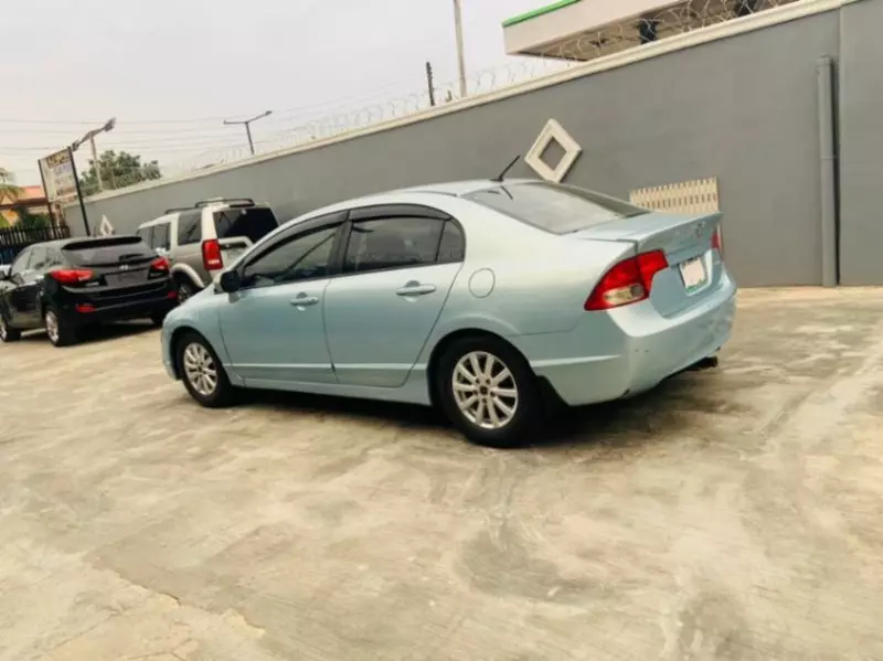 Honda Civic   - 2008