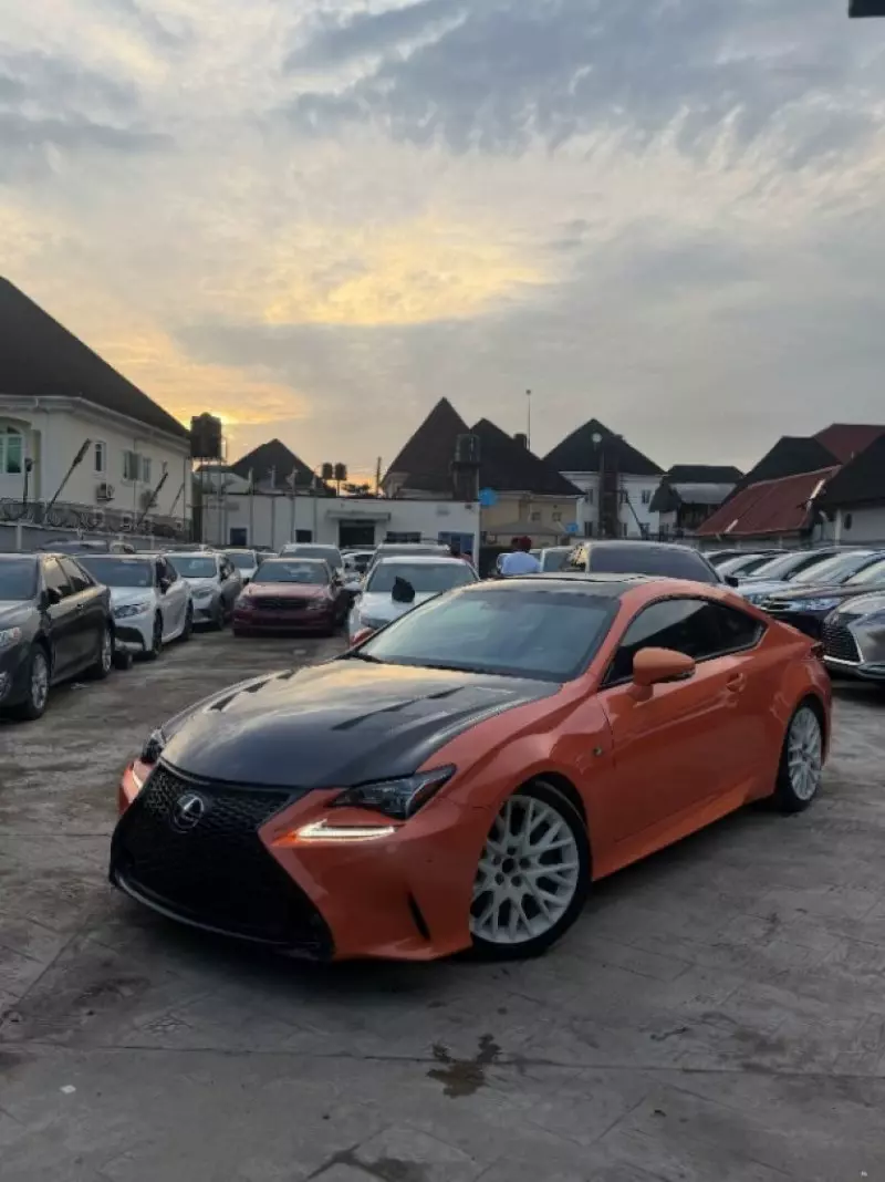 Lexus RC   - 2015