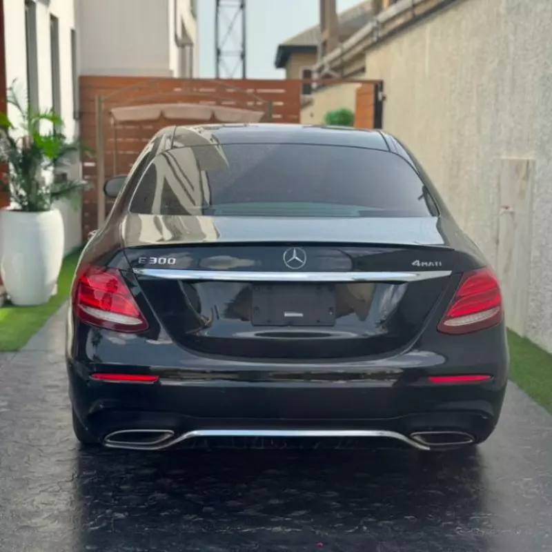Mercedes-Benz E-Class   - 2017