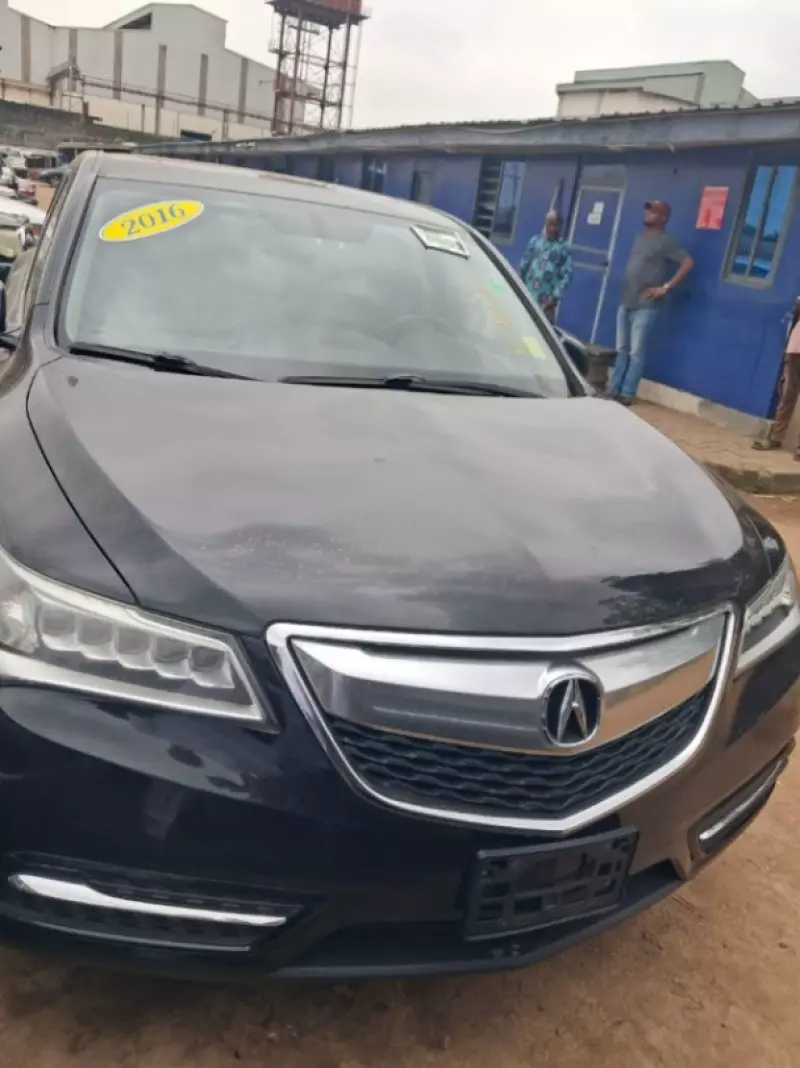 Acura MDX   - 2015