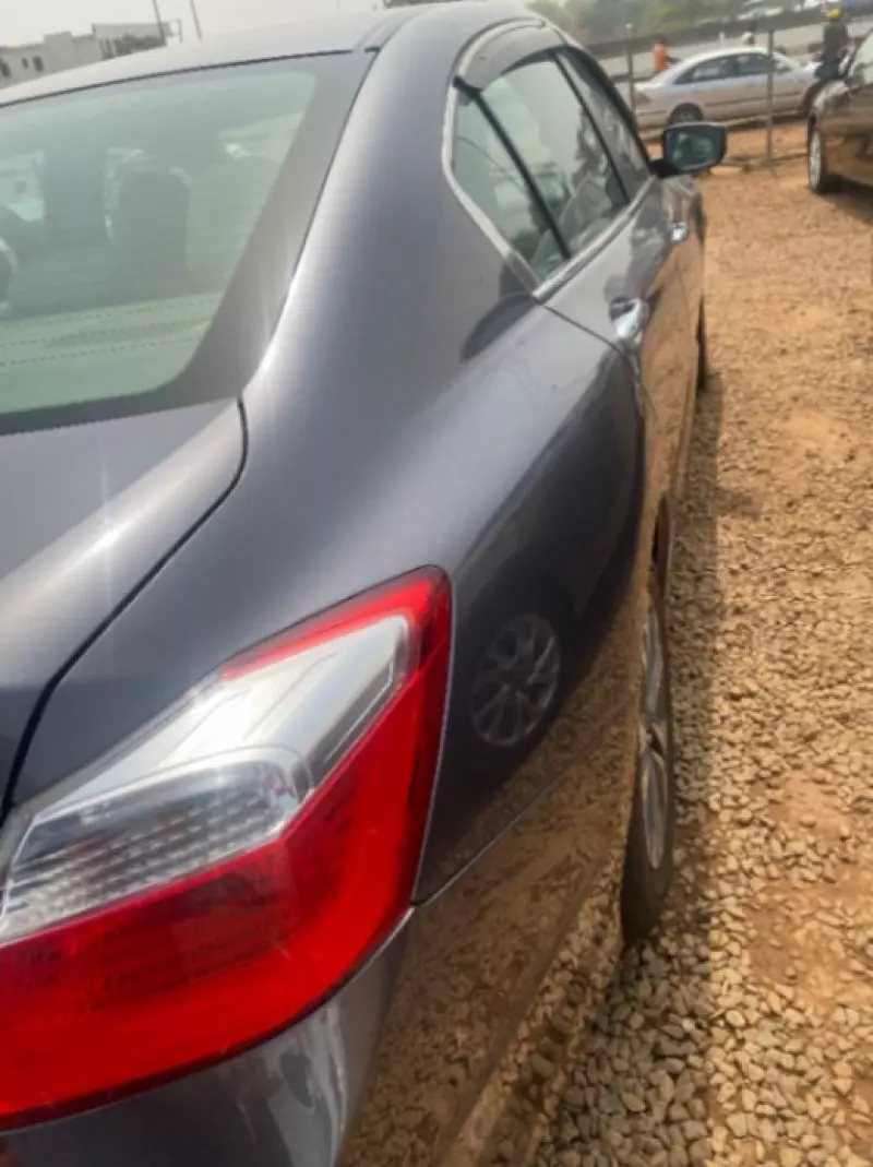 Honda Accord   - 2013
