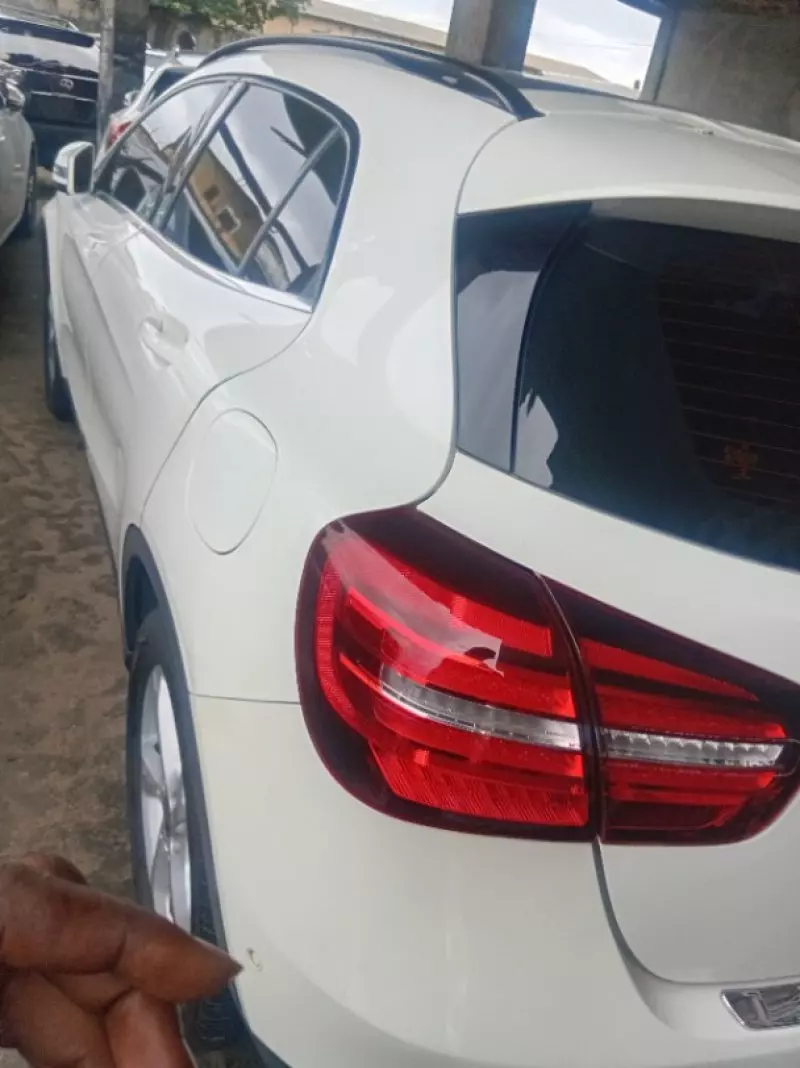 Mercedes-Benz 250 - 2018