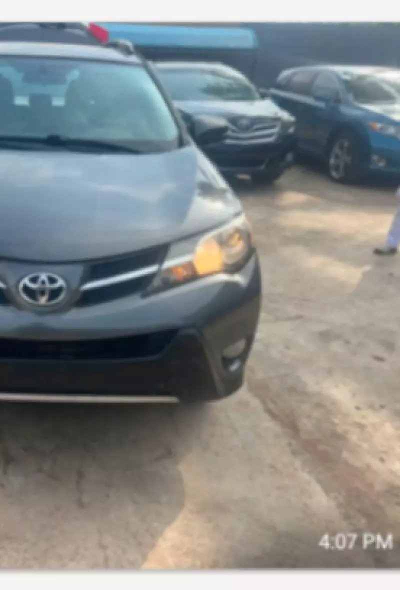 TOYOTA RAV4   - 2015