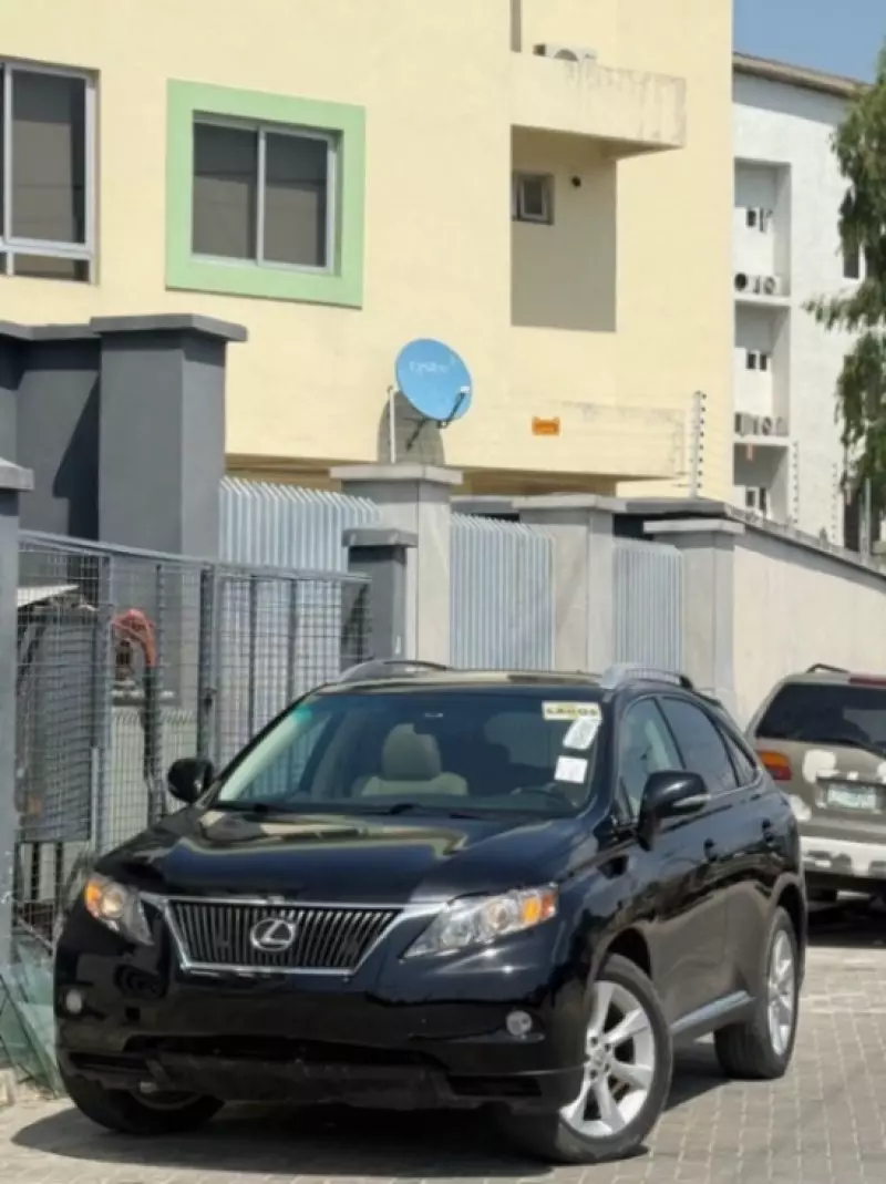 Lexus RX 350L   - 2010