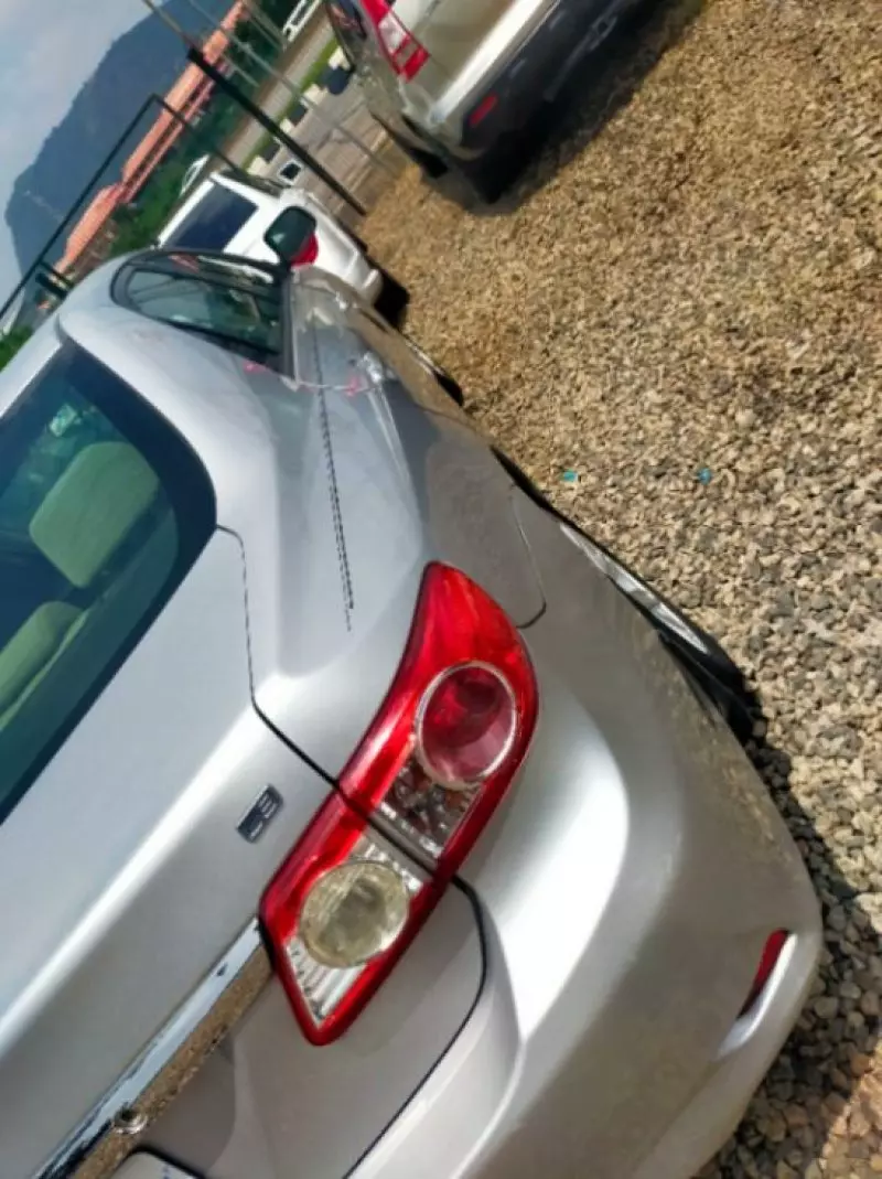 Toyota Corolla   - 2012