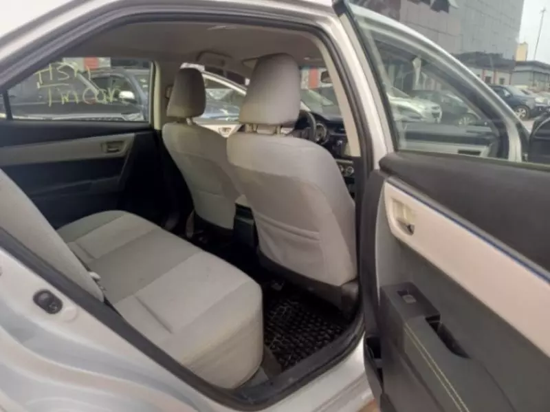 TOYOTA Corolla - 2014