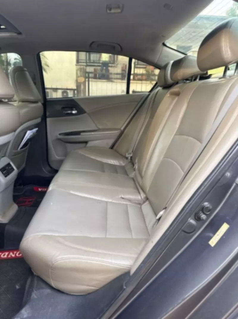 Honda Accord   - 2013