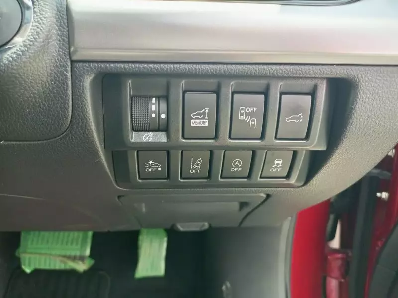 Subaru Outback   - 2018