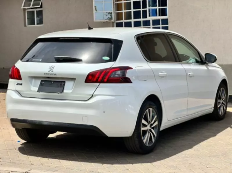 Peugeot 308   - 2018