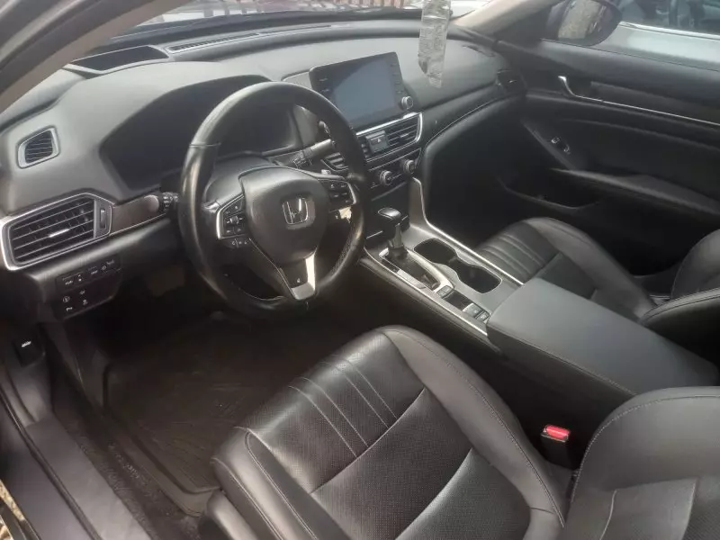 Honda Accord   - 2020