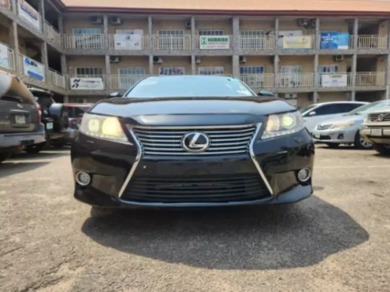 Lexus ES 350   - 2014