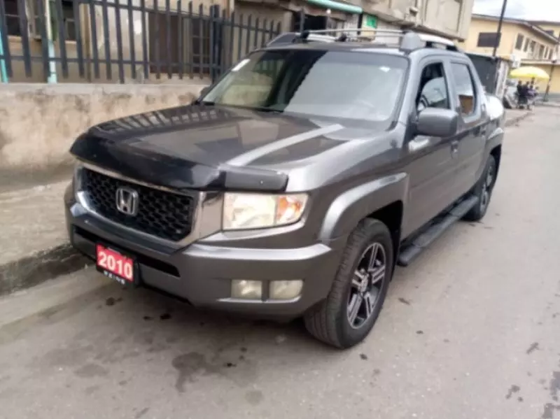 Honda Ridgeline   - 2010