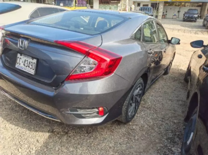 Honda Civic   - 2020