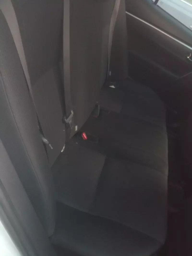 TOYOTA Corolla   - 2010