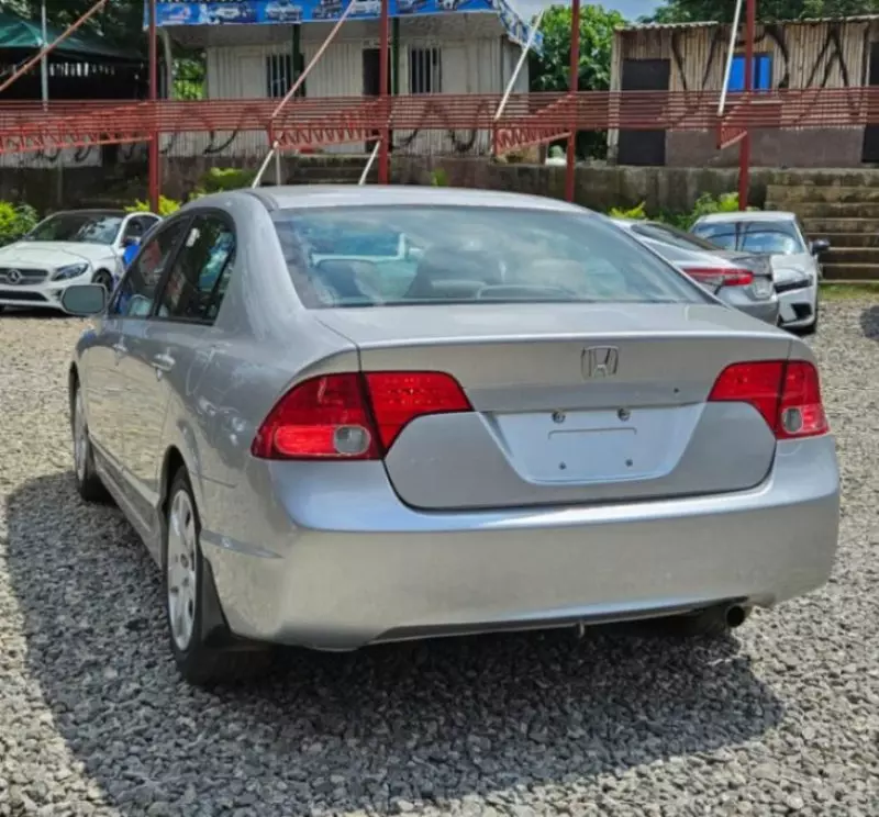Honda Civic   - 2007
