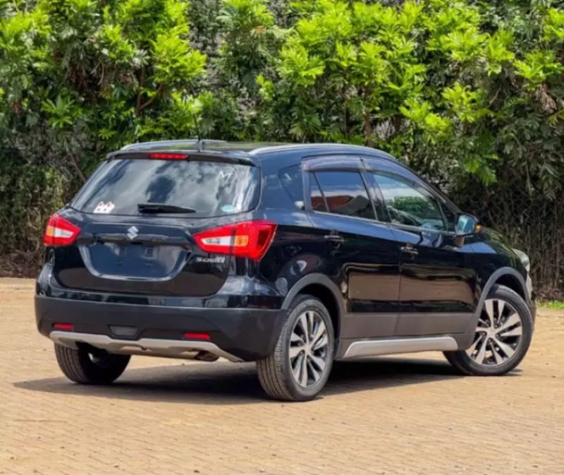 SUZUKI SX4 S-Cross   - 2019