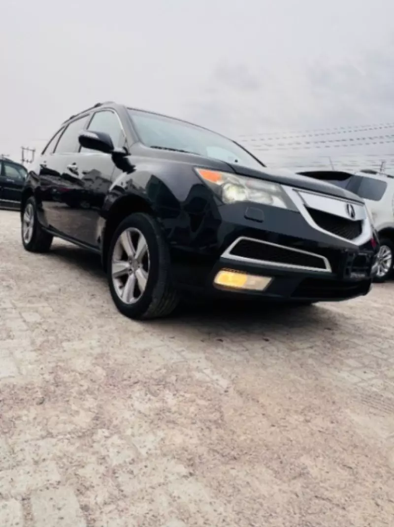 Acura MDX   - 2011