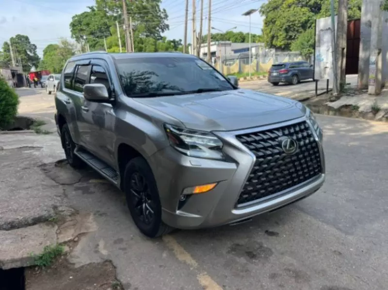 Lexus GX 460   - 2020