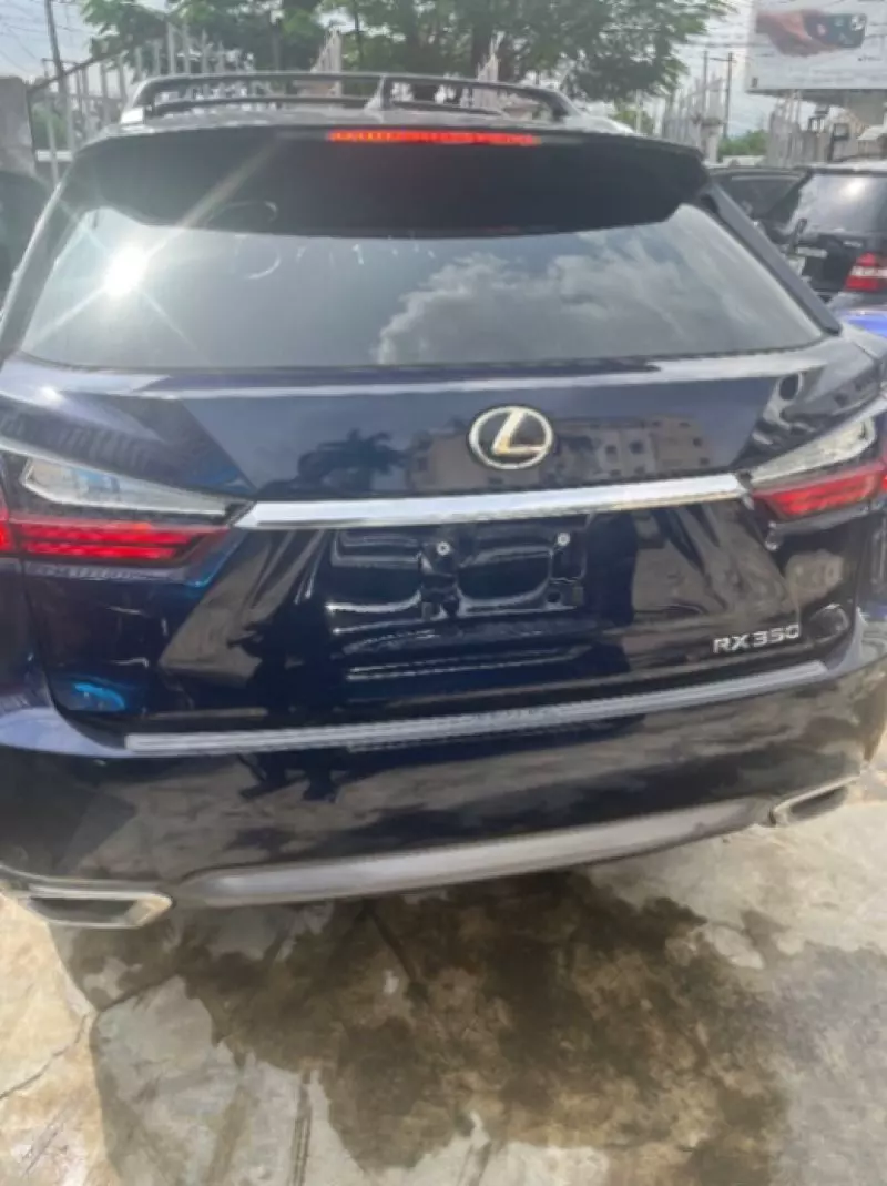 Lexus RX   - 2016