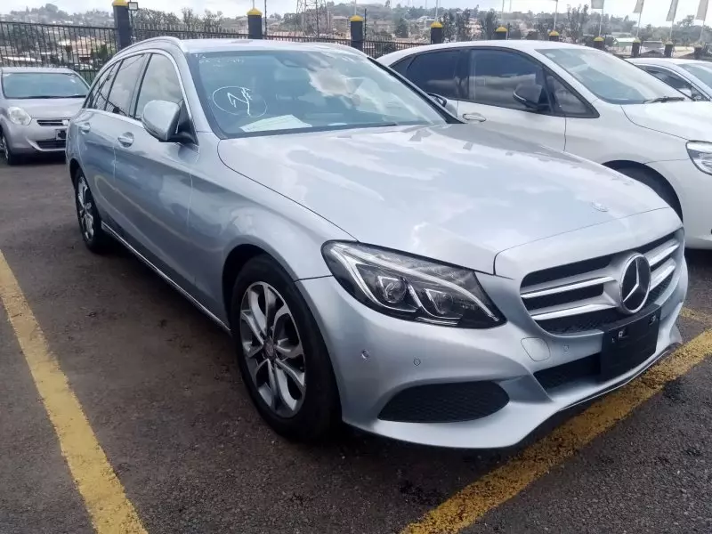 Mercedes-Benz C 200   - 2017