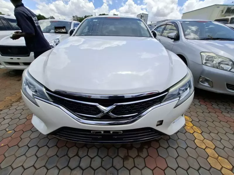 Toyota Mark X   - 2016