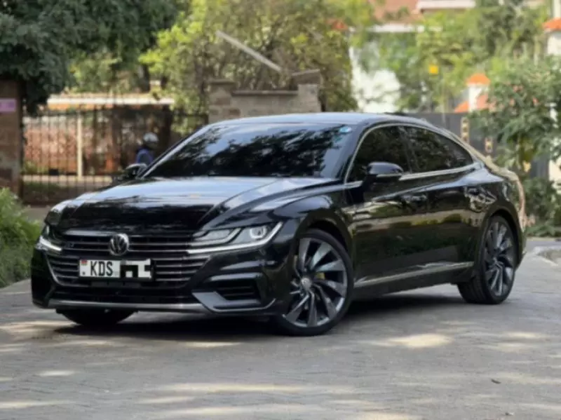 Volkswagen Arteon   - 2018
