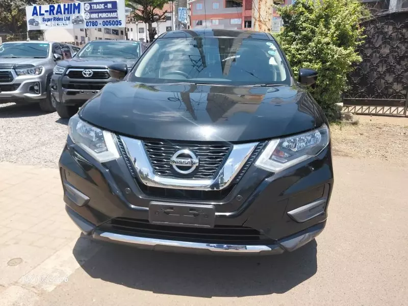 Nissan X-Trail   - 2018