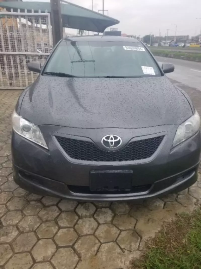 Toyota Camry   - 2007