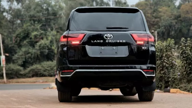 Toyota LAND CRUISER 300 LC300   - 2021