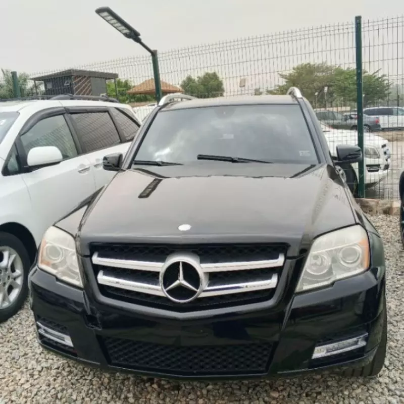 Mercedes-Benz GLK 350   - 2011