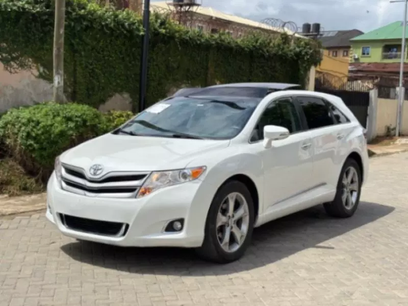 TOYOTA Venza   - 2013
