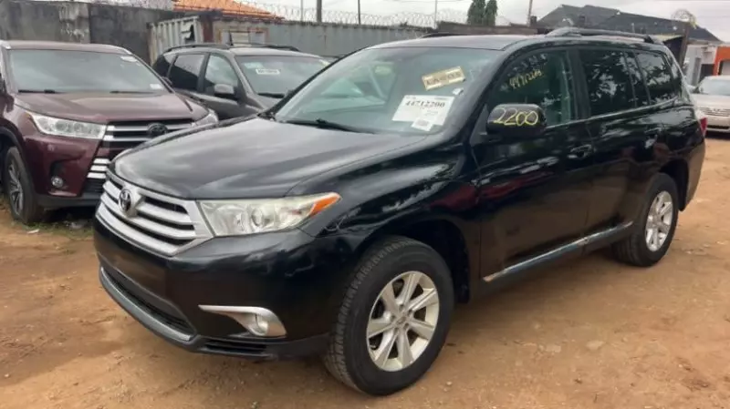 TOYOTA Highlander   - 2012
