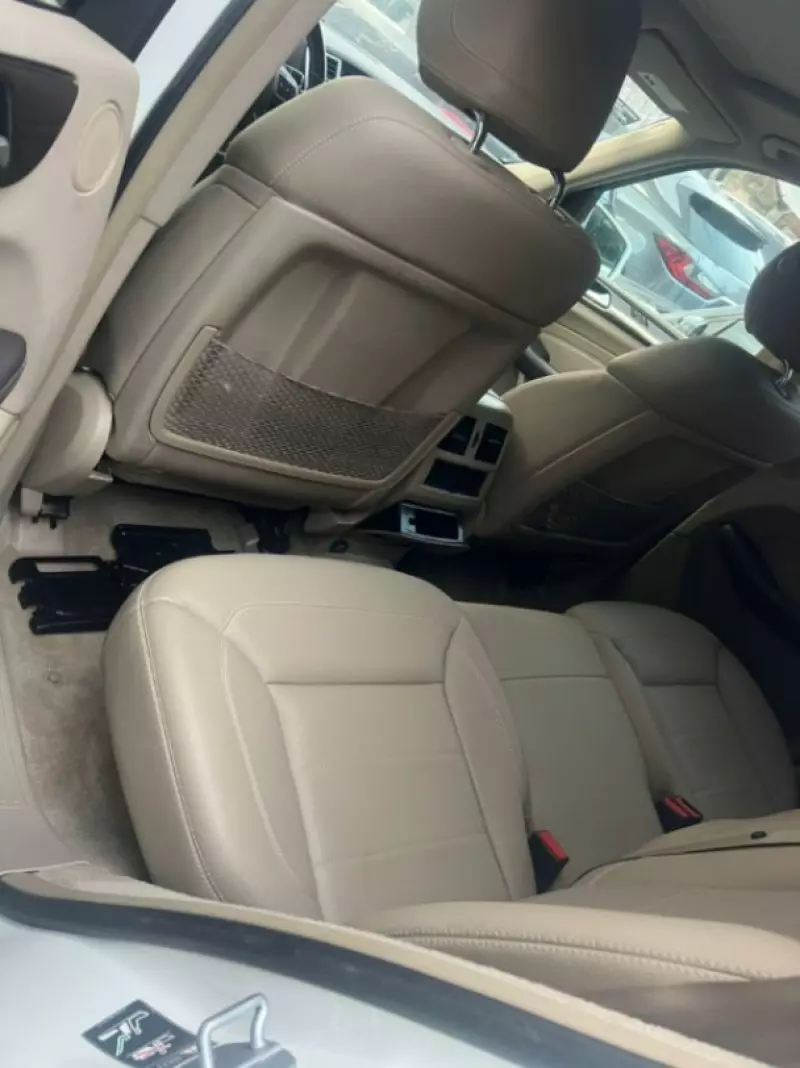 Mercedes-Benz Ml-class   - 2012