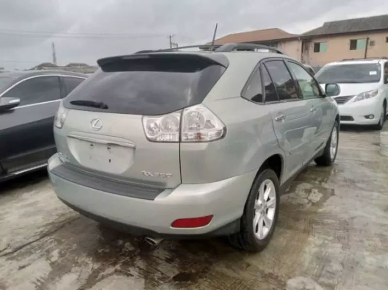 Lexus RX 350L   - 2009