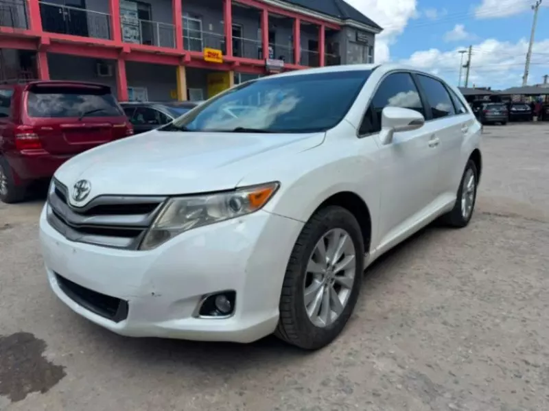 TOYOTA Venza - 2013