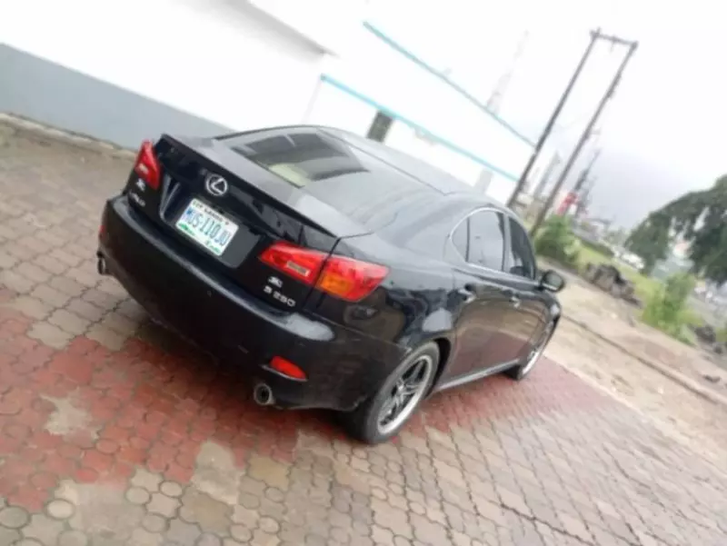 Lexus IS   - 2006